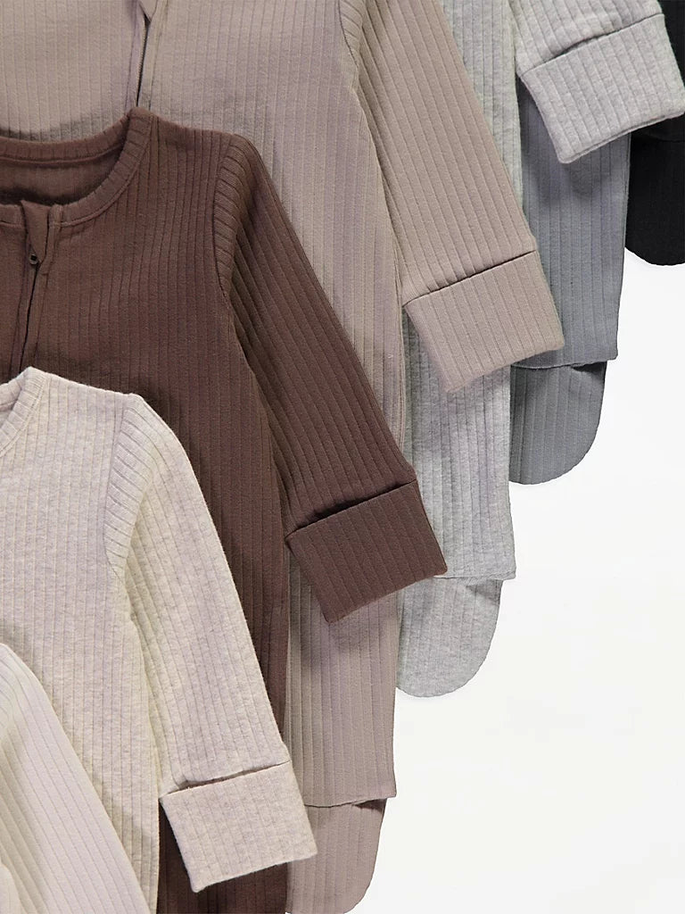 Set od 7 spilhozni - Neutral Ribbed Zip Fasten Sleepsuits