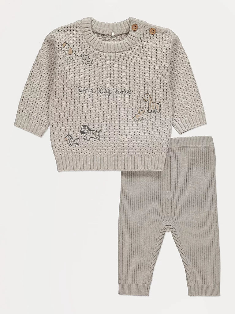 Sand Animal Embroidery Textured Jumper and Ribbed Leggings Outfit