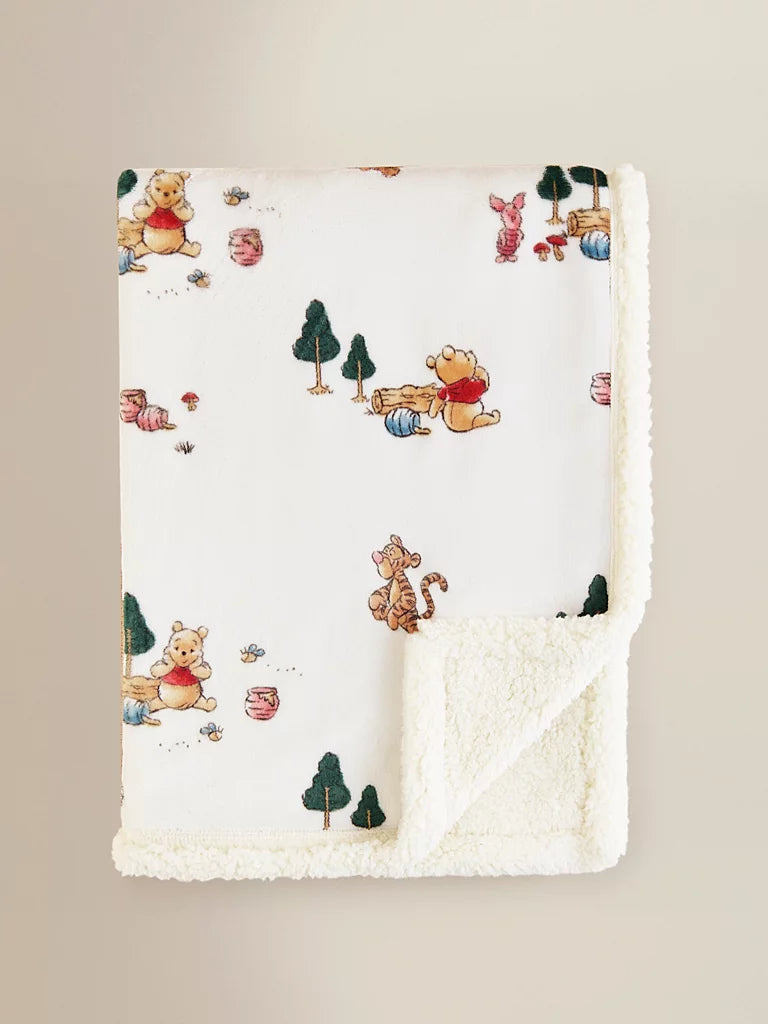 Disney Winnie The Pooh Sherpa Fleece Blanket - 70 x 100 cm
